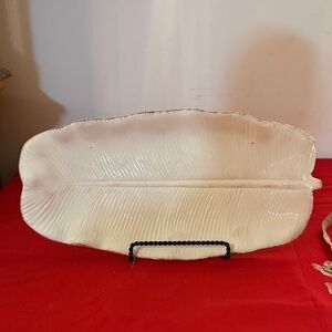 Cream Leaf-Shaped Ceramic Platter